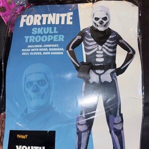 Spirit Skull Trooper Costume with Black and White Design